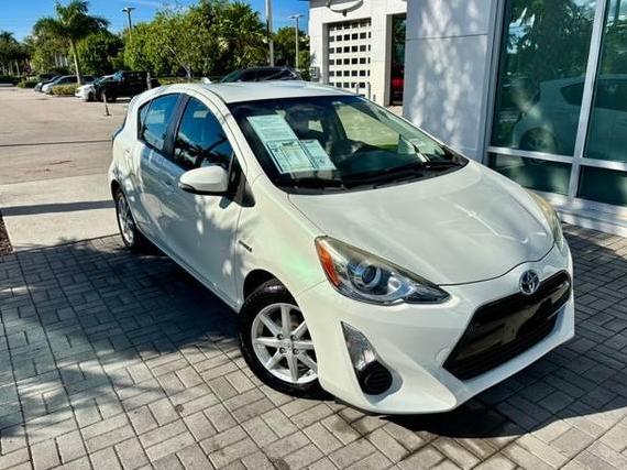 TOYOTA PRIUS C 2015 JTDKDTB32F1107656 image